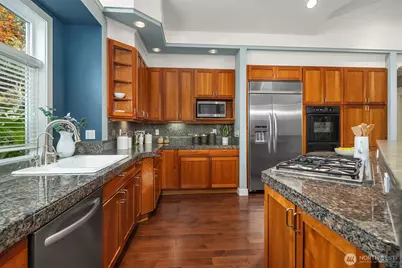 5245 Jung Frau Place NW, Issaquah, WA 98027 - Photo 9