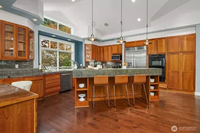 5245 Jung Frau Place NW, Issaquah, WA 98027 - Photo 7