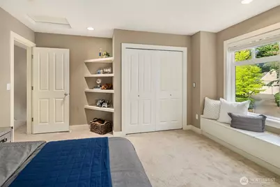 5245 Jung Frau Place NW, Issaquah, WA 98027 - Photo 27