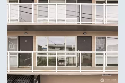 3151 Alki Avenue SW #11, Seattle, WA 98116 - Photo 17