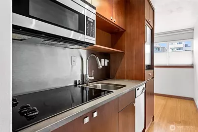 3151 Alki Avenue SW #11, Seattle, WA 98116 - Photo 5