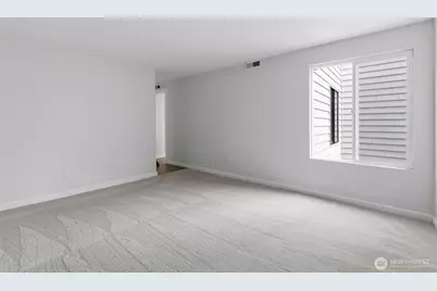 17417 Ashworth Avenue N #202, Shoreline, WA 98133 - Photo 17