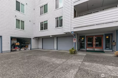 17417 Ashworth Avenue N #202, Shoreline, WA 98133 - Photo 25