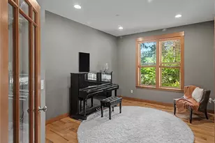 18520 26th Ave NE, Lake Forest Park, WA 98155 - Photo 17