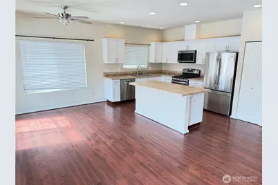 990 42nd Court NE, Auburn, WA 98002 - Photo 5