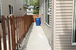 990 42nd Ct NE, Auburn, WA 98002 - Photo 9