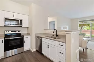10109 186 St E, Puyallup, WA 98375 - Photo 13
