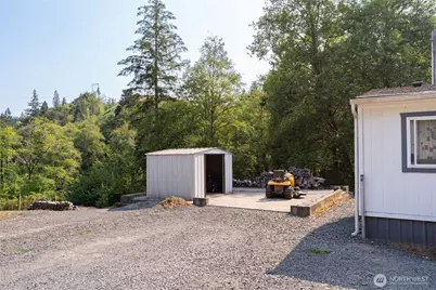 420 Proffitt Road, Centralia, WA 98531 - Photo 3