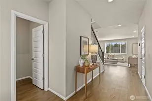 934 122nd Ave SE, Lake Stevens, WA 98258 - Photo 3