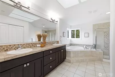 698 Summerhill Ridge Drive NW, Issaquah, WA 98027 - Photo 17