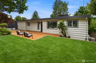 325 105th Ave SE, Bellevue, WA 98004 - Photo 1