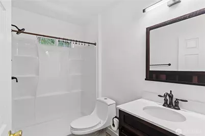 905 Kittitas St, Wenatchee, WA 98801 - Photo 9