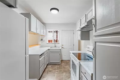 905 Kittitas St, Wenatchee, WA 98801 - Photo 21