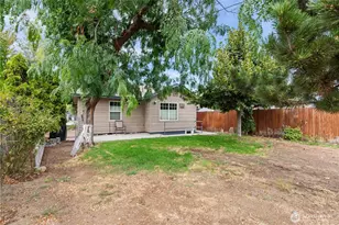 905 Kittitas St, Wenatchee, WA 98801 - Photo 5