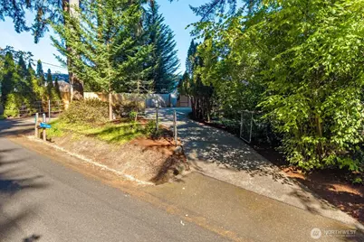 9215 96th Street NW, Gig Harbor, WA 98332 - Photo 23