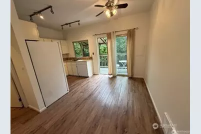 4326 156th Street SW #1A, Lynnwood, WA 98087 - Photo 7