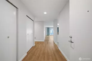 321 10th Ave S, Seattle, WA 98104 - Photo 3
