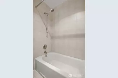 321 10th Avenue S #712, Seattle, WA 98104 - Photo 21