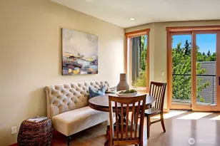 610 Vineyard Ln, Bainbridge Island, WA 98110 - Photo 5
