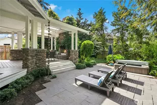 10806 SE 16th St, Bellevue, WA 98004 - Photo 23