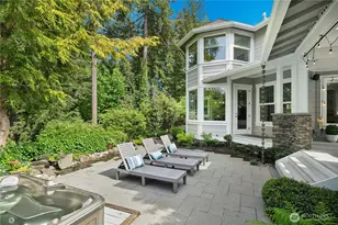 10806 SE 16th St, Bellevue, WA 98004 - Photo 29