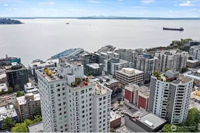 121 Vine Street #1404, Seattle, WA 98121 - Photo 5