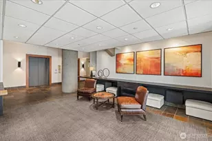 121 Vine St, Seattle, WA 98121 - Photo 9