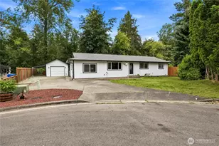 24418 Terrace Pl, Black Diamond, WA 98010 - Photo 3