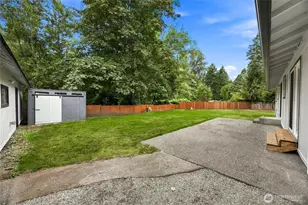24418 Terrace Pl, Black Diamond, WA 98010 - Photo 25