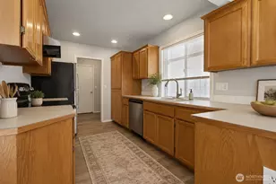 6814 131st St Ct E, Puyallup, WA 98373 - Photo 13