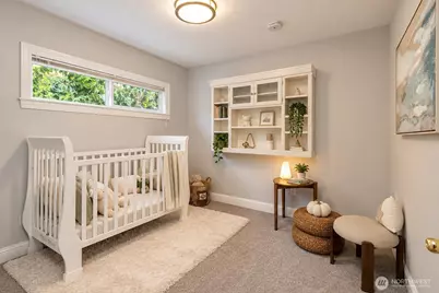 825 NE 75th Street, Seattle, WA 98115 - Photo 11
