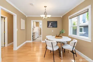 825 NE 75th St, Seattle, WA 98115 - Photo 7