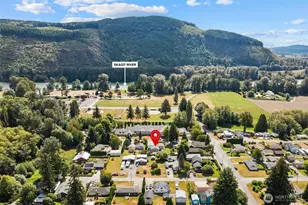910 Dunlop St, Sedro Woolley, WA 98284 - Photo 5