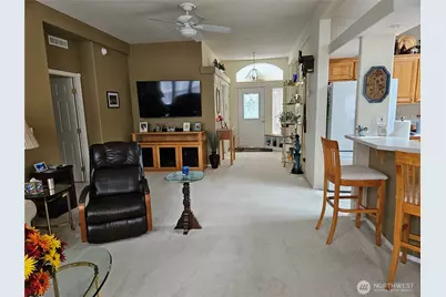 9011 61st Avenue Ct E, Puyallup, WA 98371 - Photo 5