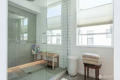 3833 23rd Avenue W #B, Seattle, WA 98199 - Photo 17