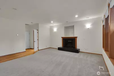 16609 129th Avenue Ct E, Puyallup, WA 98374 - Photo 9