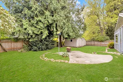 8602 Maple Lane, Edmonds, WA 98026 - Photo 37