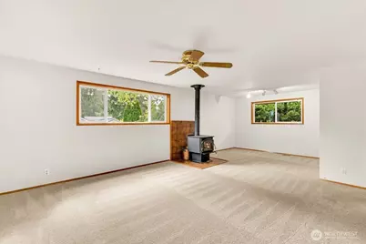 8602 Maple Lane, Edmonds, WA 98026 - Photo 17