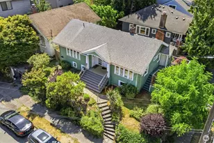 303 N 64th St, Seattle, WA 98103 - Photo 3
