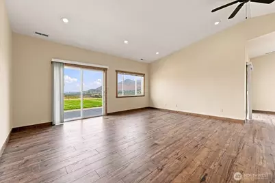 1080 Washington Street, Manson, WA 98831 - Photo 5