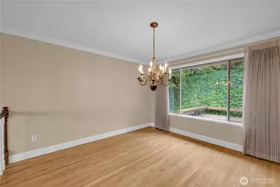 15307 SE 43rd Place, Bellevue, WA 98006 - Photo 9