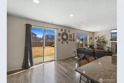 10311 Suncrest Boulevard, Granite Falls, WA 98252 - Photo 13