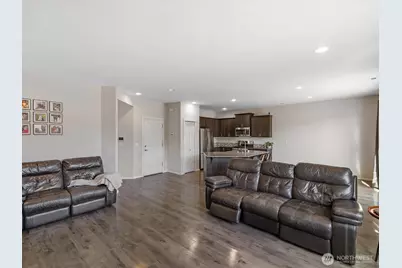 10311 Suncrest Boulevard, Granite Falls, WA 98252 - Photo 9
