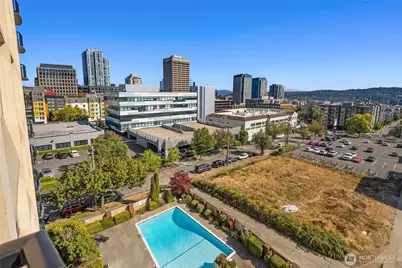 4540 8th Avenue NE #801, Seattle, WA 98105 - Photo 35