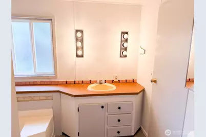 611 Cedar Drive #5, Port Hadlock-Irondale, WA 98339 - Photo 21