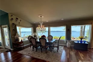 4076 S Camano Dr, Camano Island, WA 98282 - Photo 7