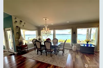 4076 S Camano Drive, Camano Island, WA 98282 - Photo 9