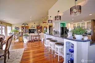 4076 S Camano Dr, Camano Island, WA 98282 - Photo 11