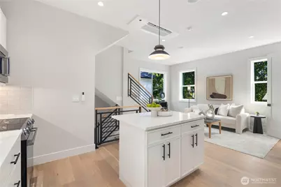6206 43rd Avenue NE, Seattle, WA 98115 - Photo 9