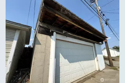 34 E Glass Avenue, Spokane, WA 99207 - Photo 13